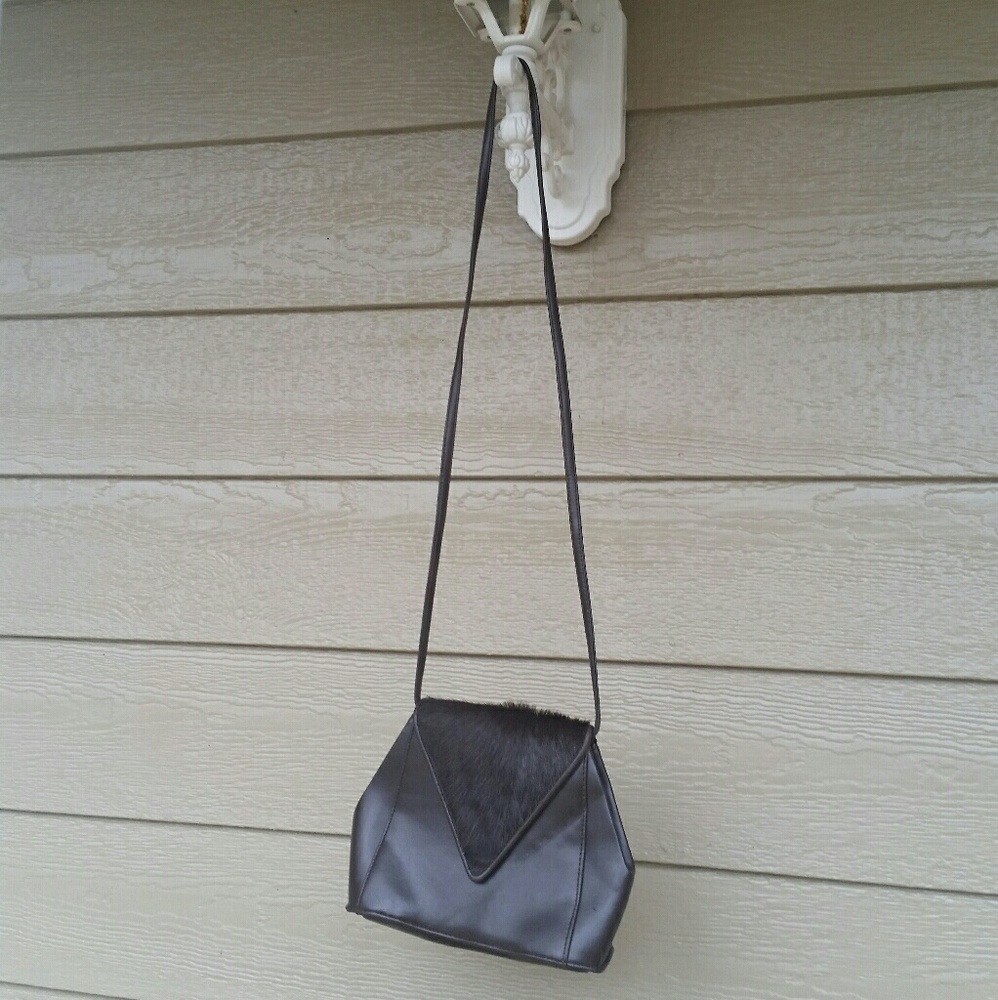 Crossbody purse w/ faux fur flap